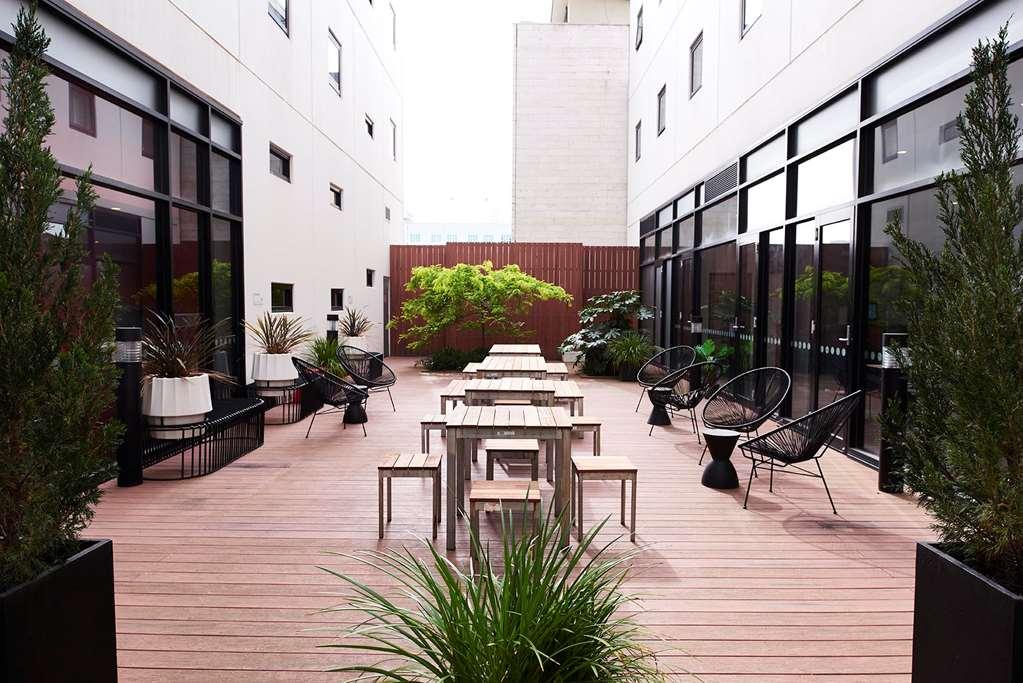 Essence Hotel Carlton Melbourne Exteriör bild